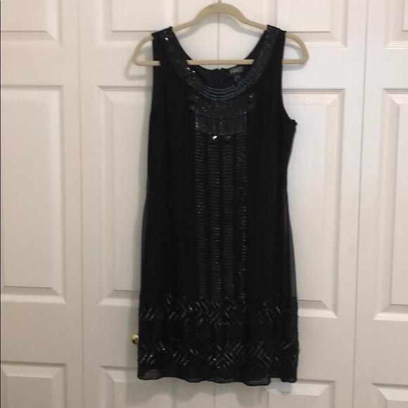 Beaded Adrianna Papell Evening dress - Picture 9 of 9